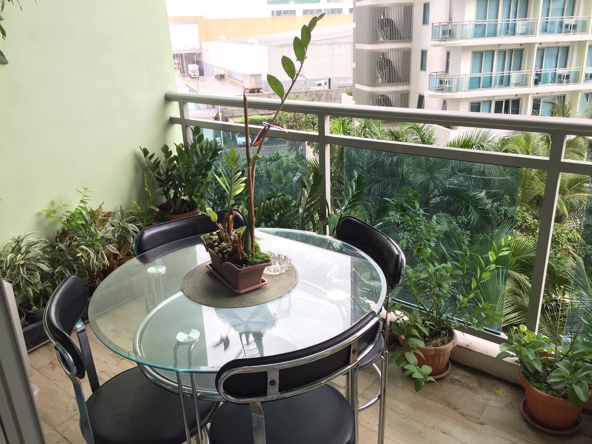 Azure Urban Resort Res. Paranaque City Luaran gambar