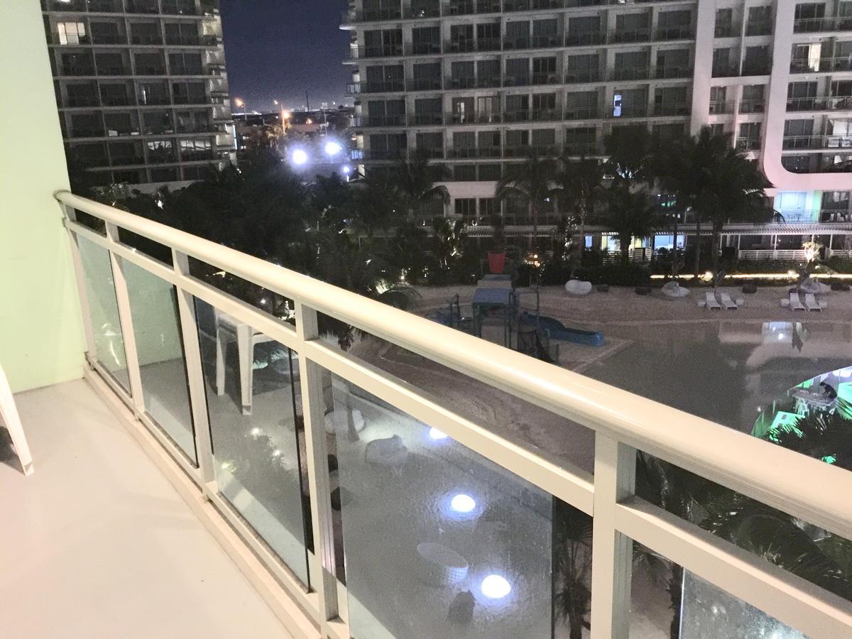 Azure Urban Resort Res. Paranaque City Luaran gambar